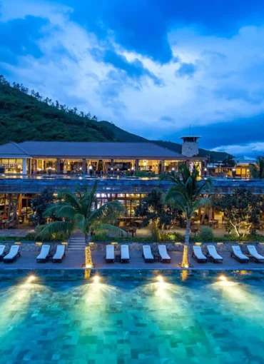 khach-san-sang-trong-o-nha-trang-ma-du-khach-han-quoc-khong-the-bo-lo