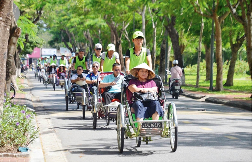 Du-lich-Hue-cua-khach-han-quoc