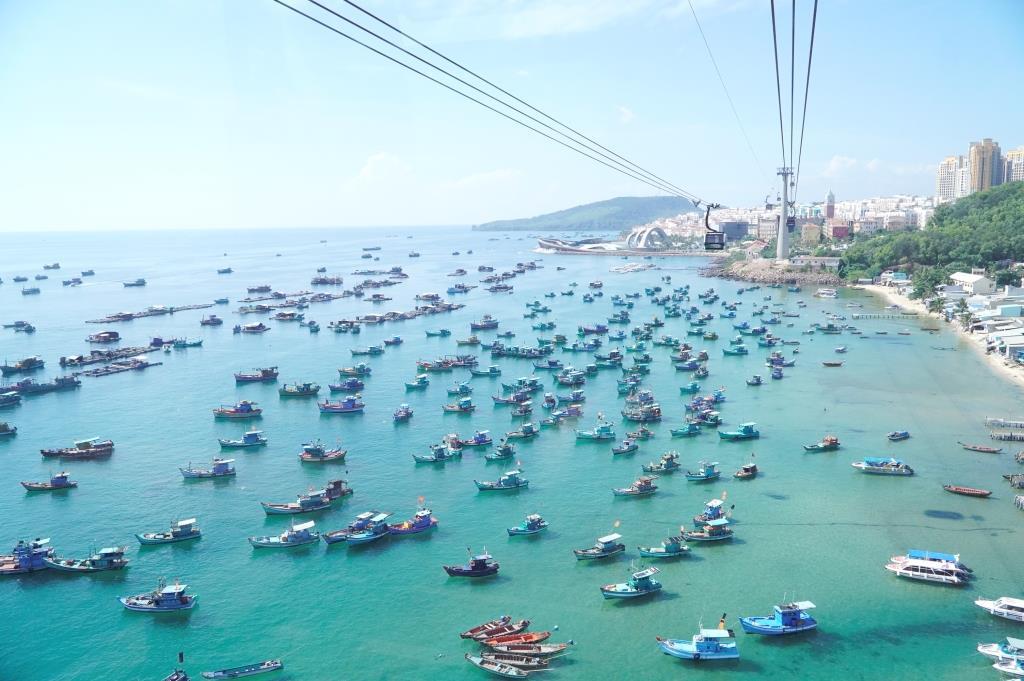 phu-quoc-thien-duong-am-thuc-thu-gian-cho-khach-han