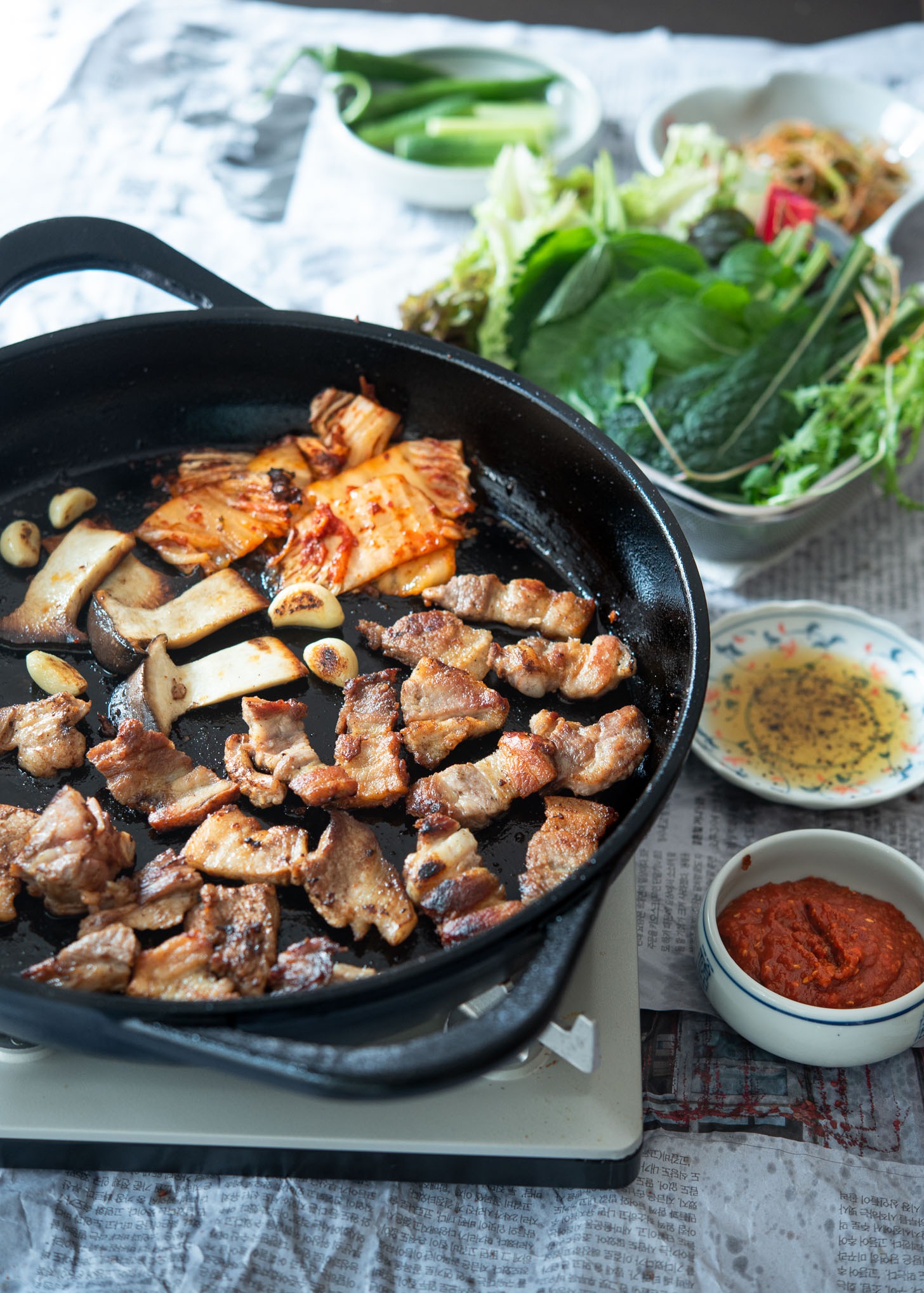 quảng cáo nhà hàng đến khách du lịch